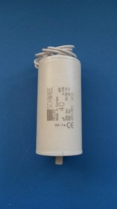 CAPACITOR 40MF