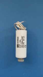 CAPACITOR 6MF