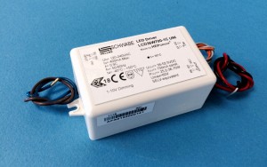 LCD36W700